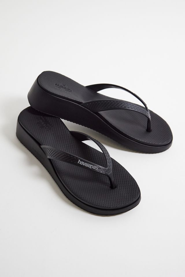 Black haviana flip flops clearance