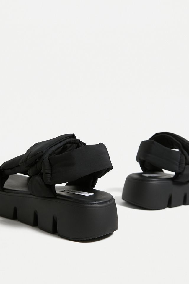 Steve Madden – Sandale „Bonkers" in Schwarz #4