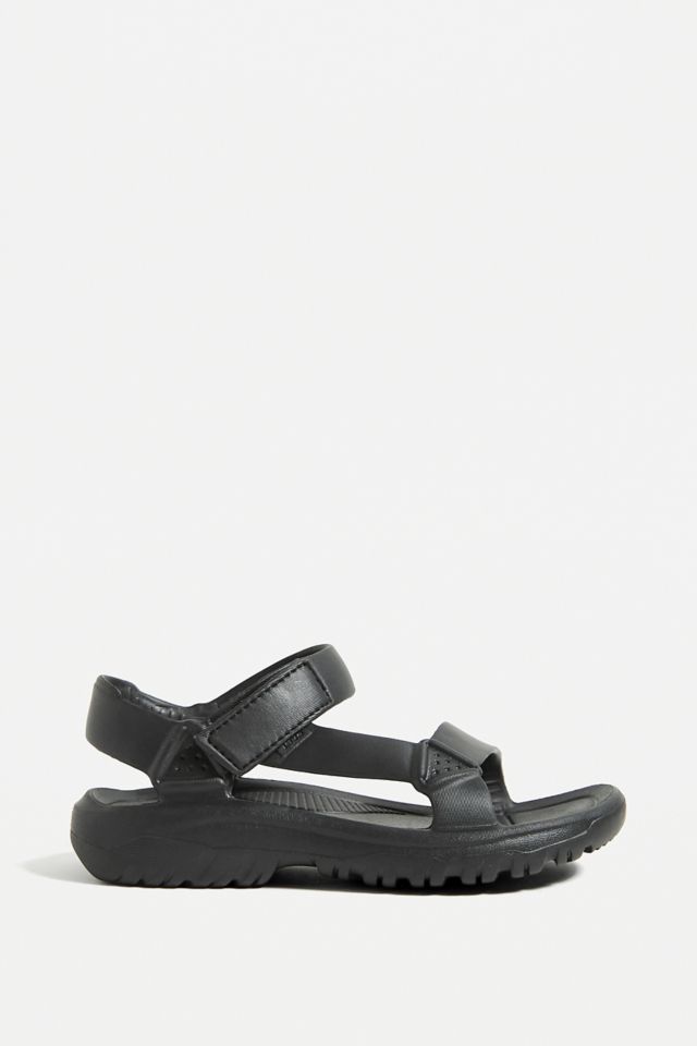 Urban best sale outfitters teva