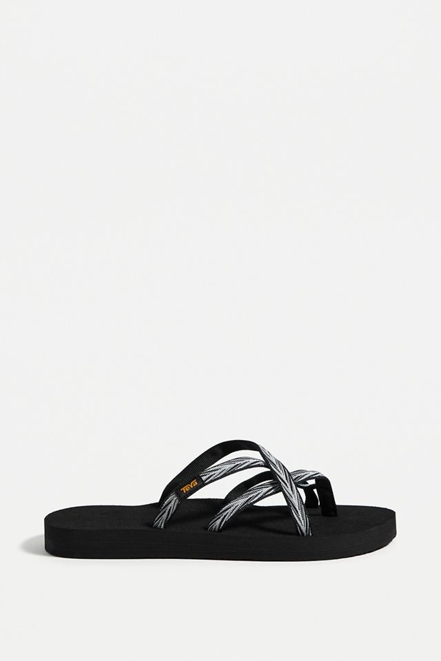 Teva Olowahu sandals in black - ShopStyle