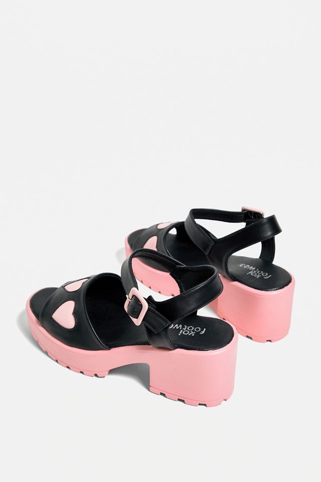 Koi – Sandalen „Rebel" mit rosafarbenen Herzen  #3