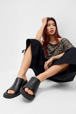 Miista Ini Heeled Black Sandals