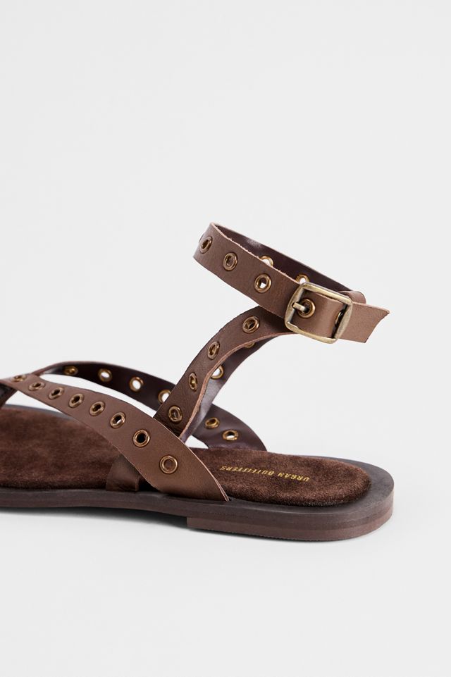 Sandales en cuir à œillets UO Brown Gia #4