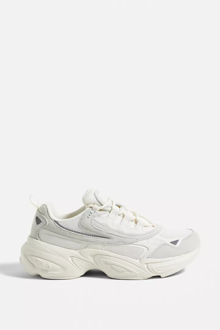 urbanoutfitters.com | FILA White Hypercube Trainers