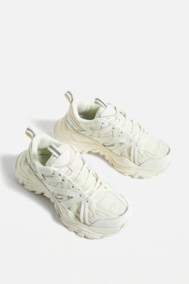 FILA Ecru Electrove 2 Trainers - White UK 4 at Urban Outfitters