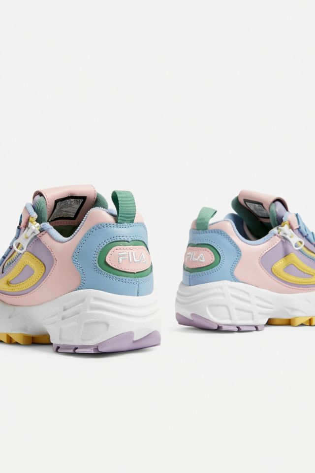 Fila disruptor 3 zip best sale pink trainers