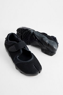 Nike Black Lace Air Rift Trainers