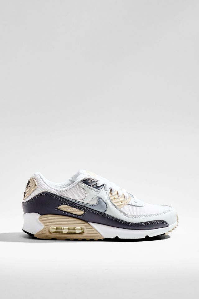 Baskets Nike Air Max 90 Blanches & Beiges #1