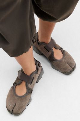 Zapatos de Gamuza Air Rift Marrones de Nike