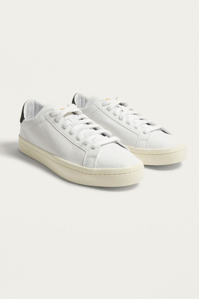 adidas Originals Court Vantage Trainers #1