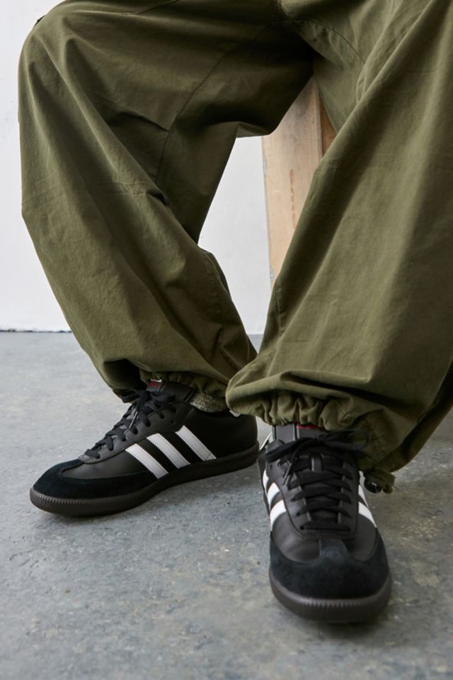 Adidas samba urban outfitters hotsell