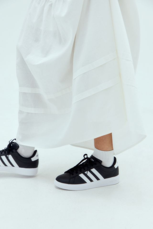 adidas Black Grand Court 2.0 Trainers | Urban Outfitters UK