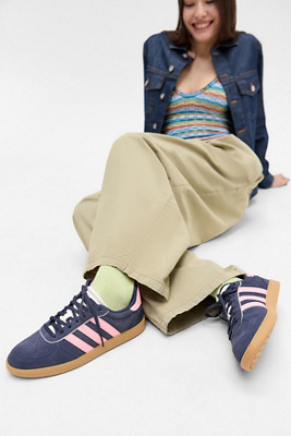adidas Navy & Pink Breaknet Trainers - Navy Shoe UK 5 at Urban Outfitters