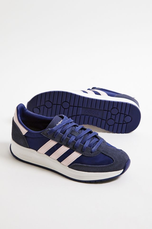 adidas Navy Run 72 Trainers #1