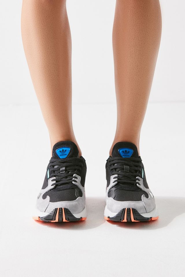 adidas Originals - Baskets Falcon #1