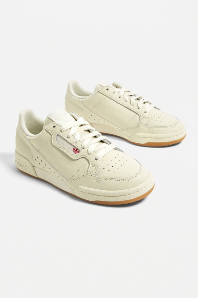 Adidas originals continental 80s trainers 2024 in white with gum sole