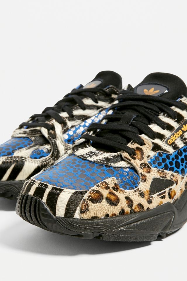 Animal print hot sale adidas falcon