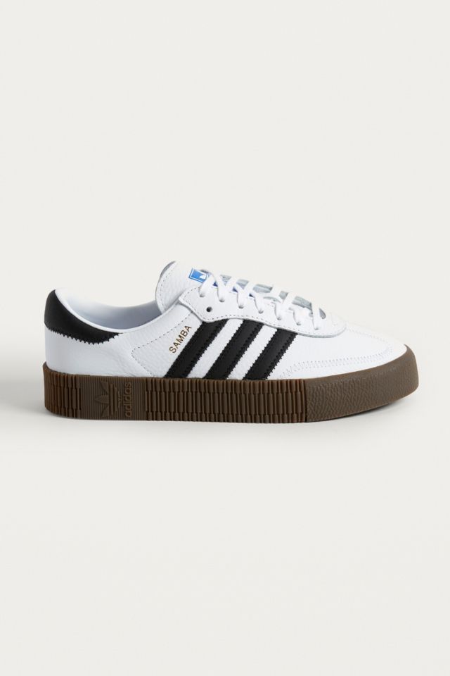 Adidas originals samba rose best sale trainers in triple white