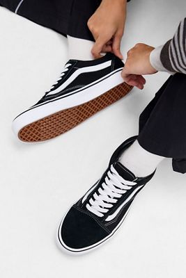 Vans Black & White Old Skool Trainers