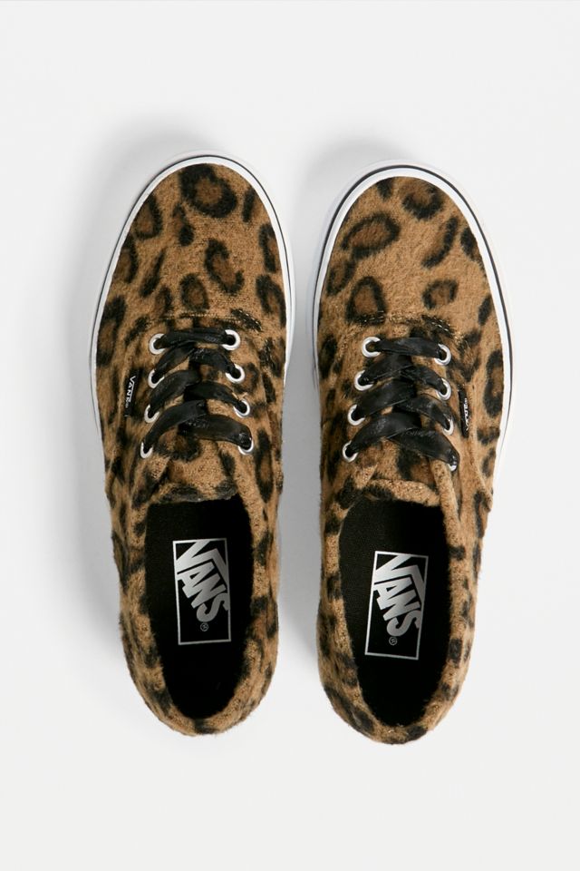 Vans hotsell fuzzy leopard