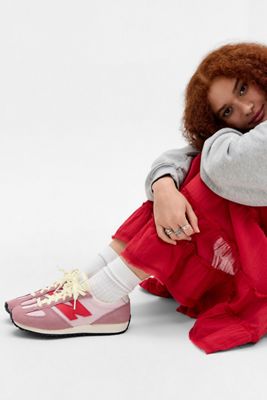 New Balance Pink 471 Trainers