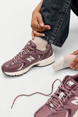 New Balance 530 Trainers