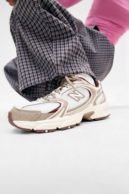 Zapatillas New Balance 530 Blancas y Marrones