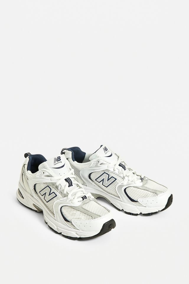 vela empujar Rebajar New Balance 530 White Trainers | Urban Outfitters UK