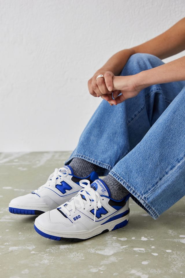 New Balance 550 trainers in white and blue