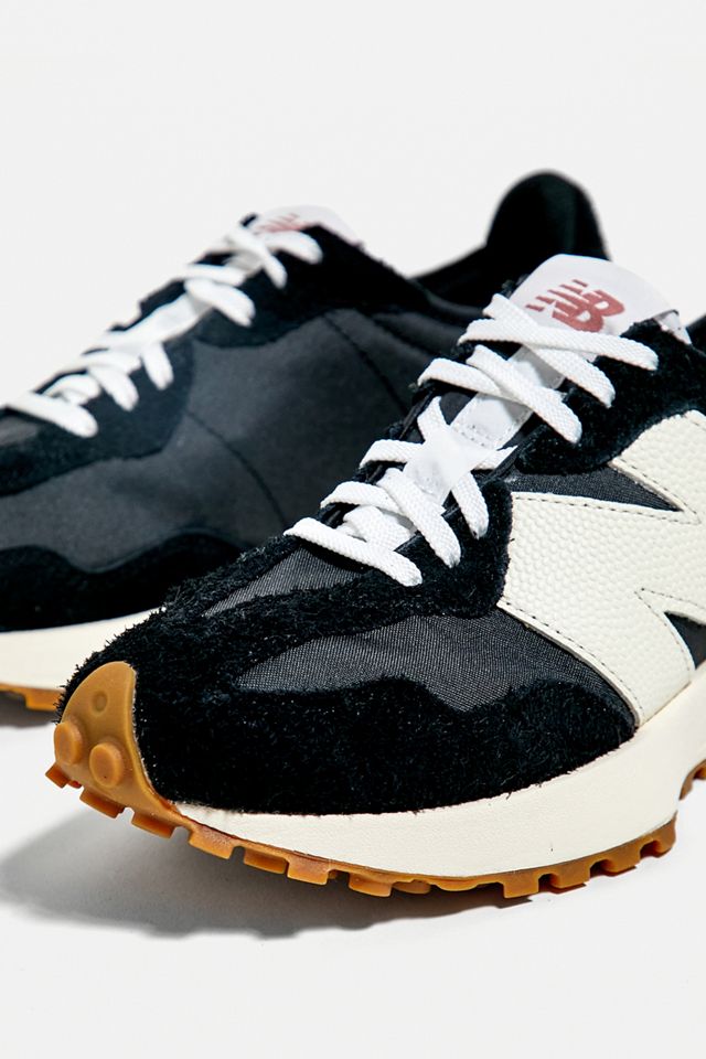 New Balance 372 Black & White Trainers #3