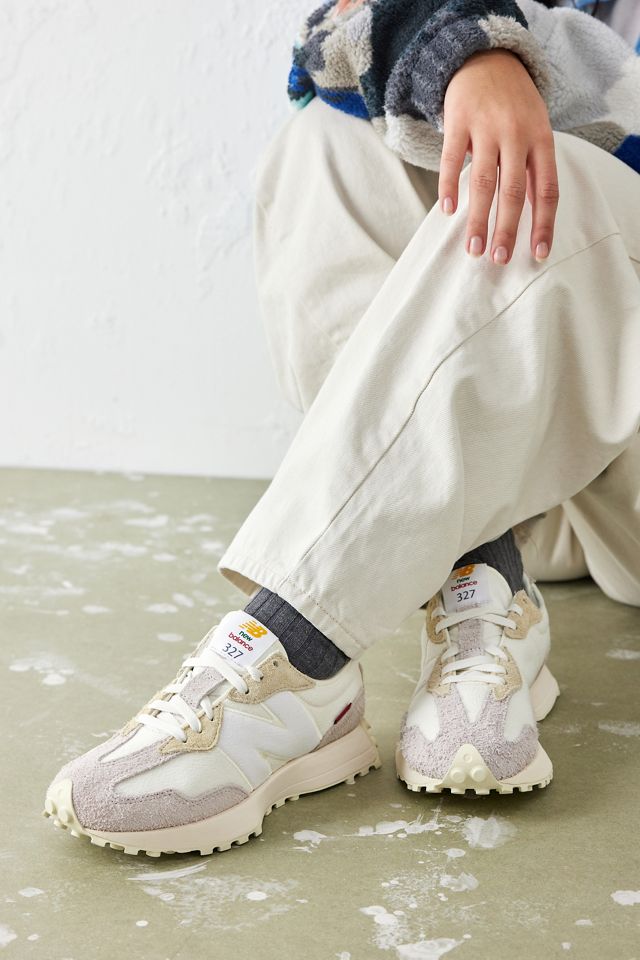 Outfit New Balance All White 327 New Balance Sand Terry 327
