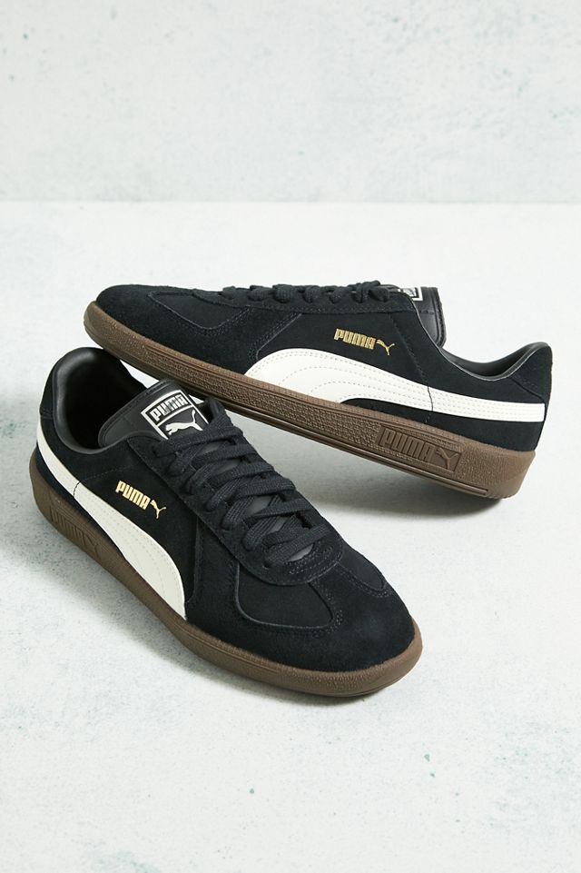 PUMA Black Army Trainer Suede Trainers | Urban Outfitters UK