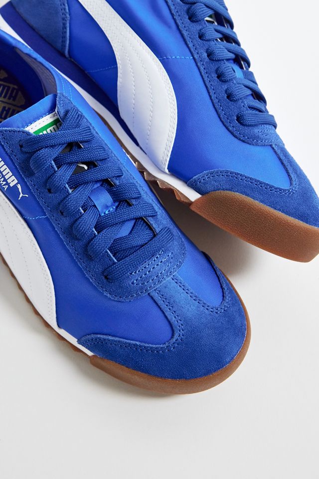 PUMA Blue Roma Trainers | Urban Outfitters ES