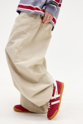 Red & White Elan Suede Trainers - Red Shoe UK 4 at Urban Outfitters - Gola - Modalova