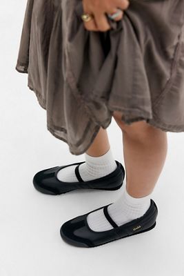 Zapatillas Negras Celestra Gola