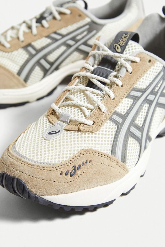 ASICS - Baskets 1090 V2 gel doré #3