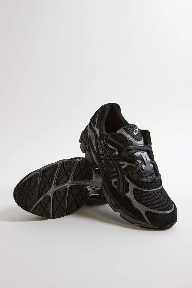 ASICS Black Gel-NYC Trainers | Urban Outfitters UK