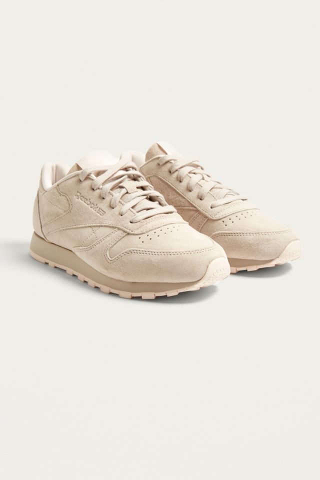 Reebok Classic Suede | Urban Outfitters UK