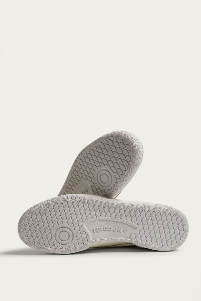 Reebok Club C 85 Entrenadores de Patentes Blancas #4