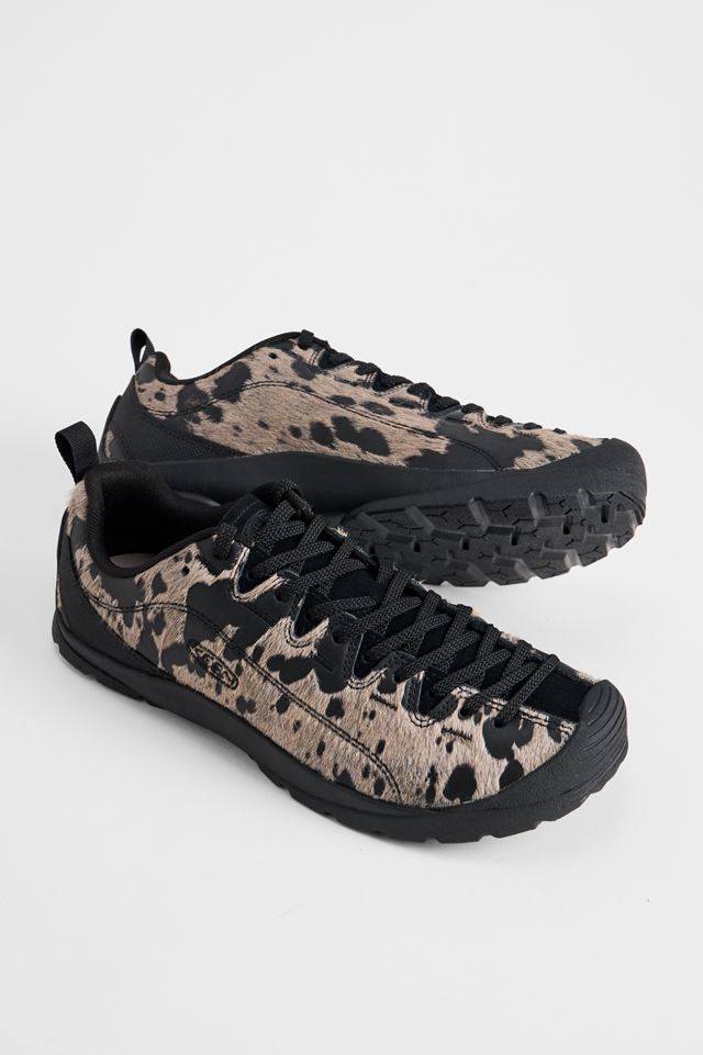 Zapatillas Jasper con Estampado de Vaca Blanco y Negro KEEN #1