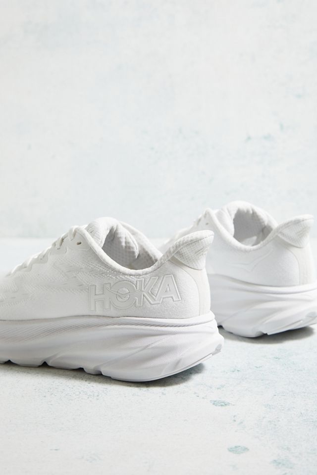 HOKA Clifton 8 Trainer Bianchi #3