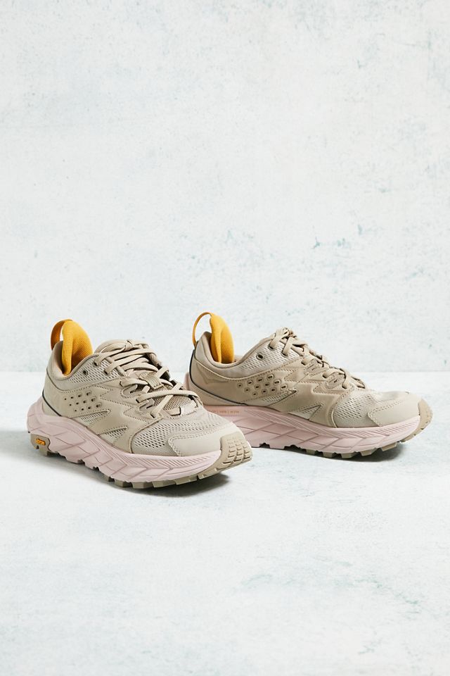 HOKA – Niedrig geschnittene Sneaker „Anacapa Breeze" in Pfirsich #1