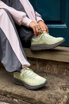 Zapatillas HOKA Speed Goat Verde y Gris