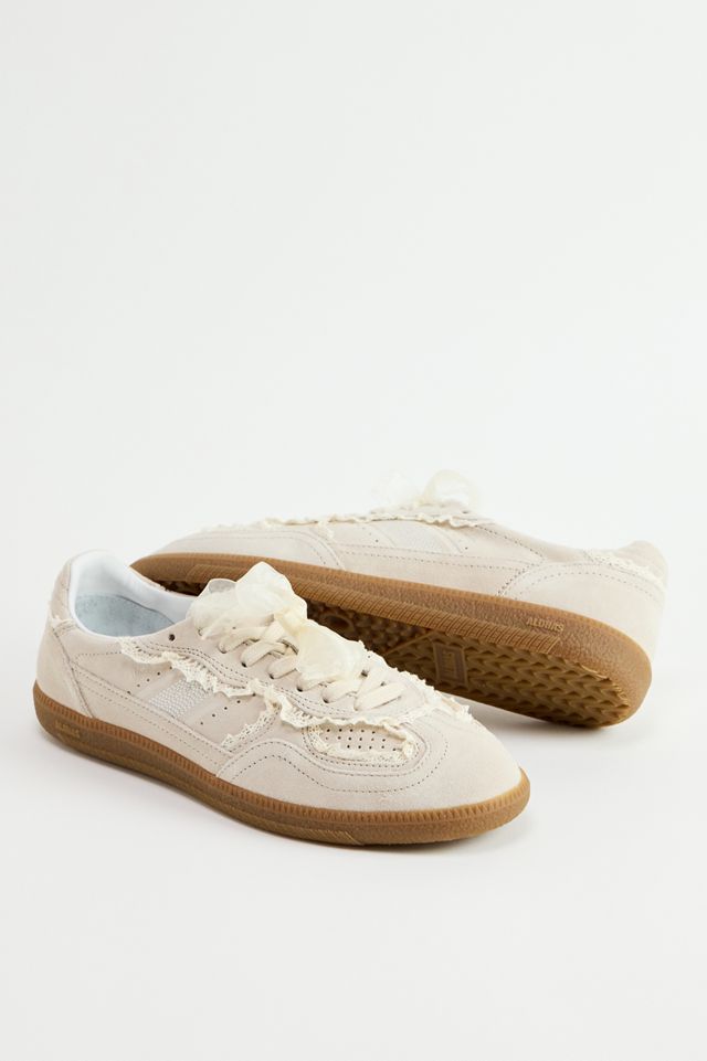 ALOHAS Cream TB.490 Crochet Trim Trainers