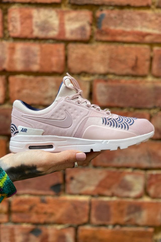 Nike air max zero trainers sale