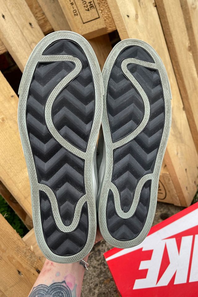 Nike Blazer City Low LX Grey & White Trainers #3