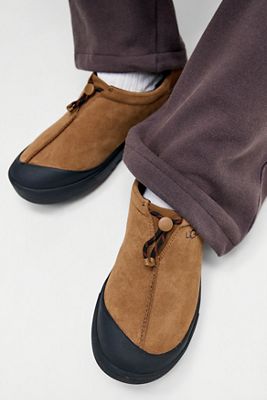 UGG Dunkelkastanienbraune Tasman Outpost Schuhe
