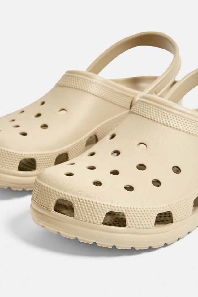 Crocs - Sabots classiques beiges #1