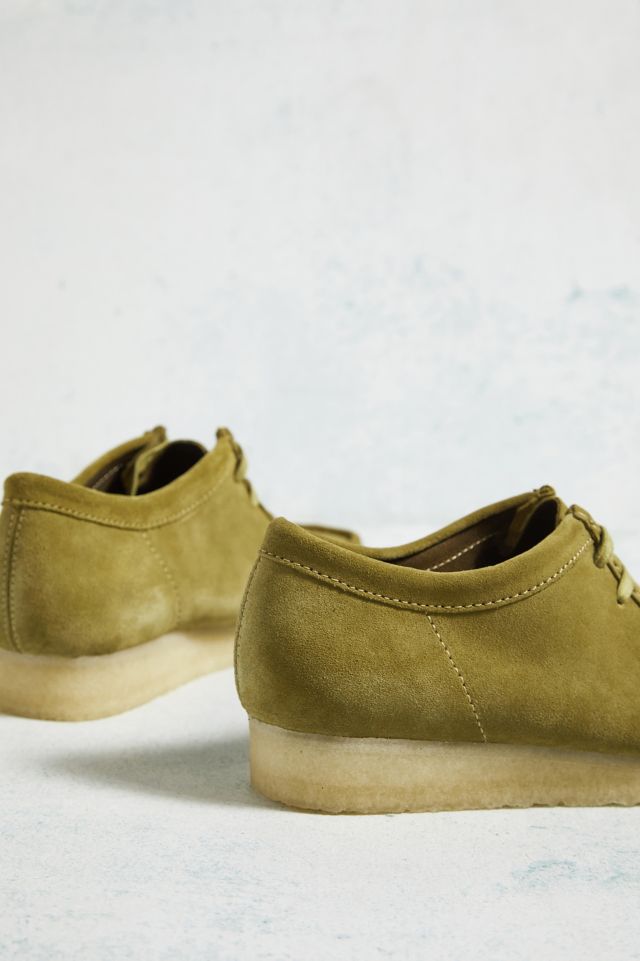 Clarks wallabee hot sale olive suede