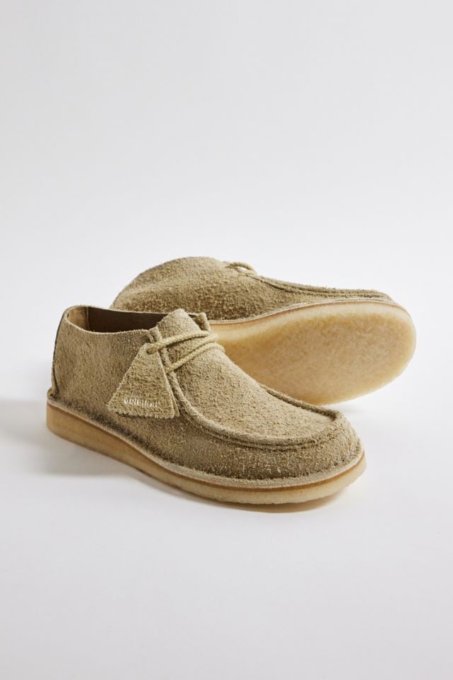 Clarks Original Maple Suede Desert Nomad Shoes | Urban Outfitters UK